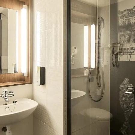 Campanile Prime - Saint-quentin-en-yvelines Montigny-le-Bretonneux