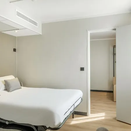 Campanile Prime - Saint-quentin-en-yvelines Hotel Montigny-le-Bretonneux