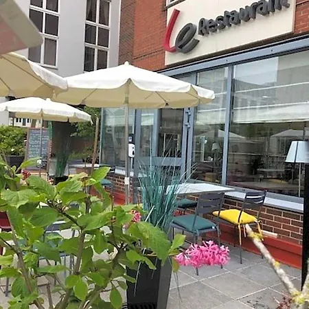 Campanile Prime - Saint-quentin-en-yvelines 3*