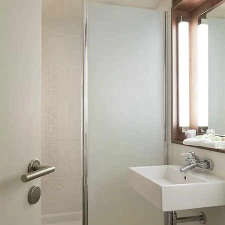 Campanile Prime - Saint-quentin-en-yvelines Hotel 3*